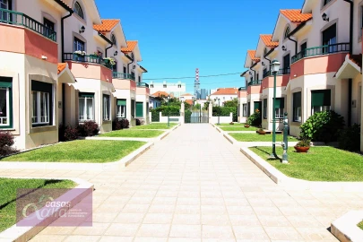 Moradia T3 para Arrendamento em Marinha Grande