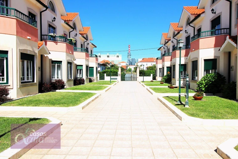 Moradia T3 para Arrendamento em Marinha Grande Foto 2