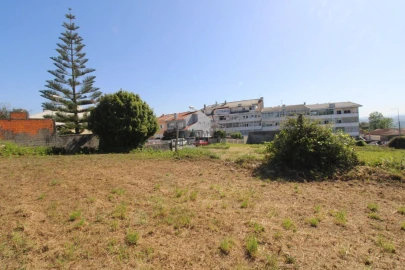 Terreno P/ Prédio para Venda em Oliveira do Douro