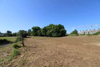 Terreno P/ Prédio para Venda em Oliveira do Douro