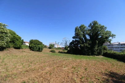 Terreno P/ Prédio para Venda em Oliveira do Douro