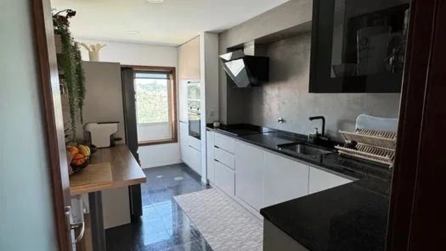 Apartamento T3 para Arrendamento em Gondomar (São Cosme), Valbom e Jovim