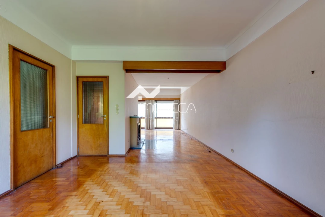 Moradia T4 para Venda em Ramalde Foto 5
