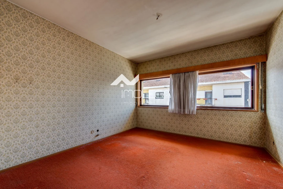 Moradia T4 para Venda em Ramalde Foto 17