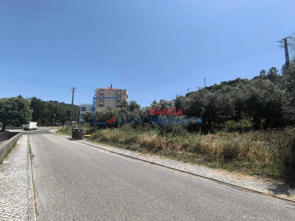 Terreno P/ Prédio para Venda em Minde Foto 1