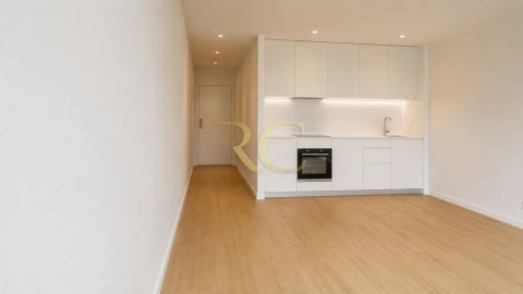 Apartamento para Venda em Mafamude e Vilar do Paraíso