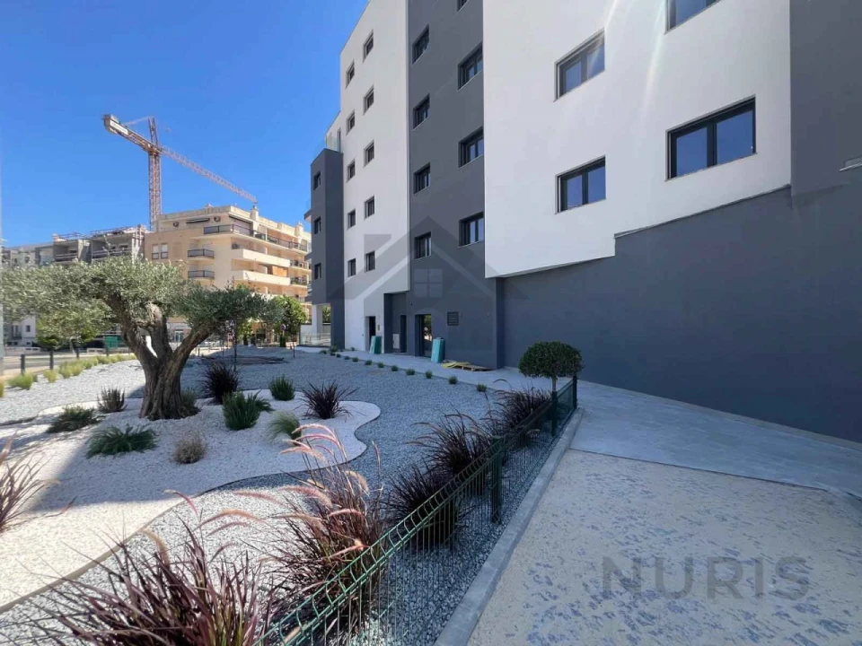 Apartamento T2 para Venda em Armação de Pera Foto 55