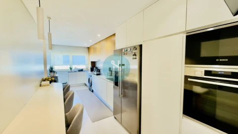 Apartamento T3 para Venda em São Vicente (Braga)