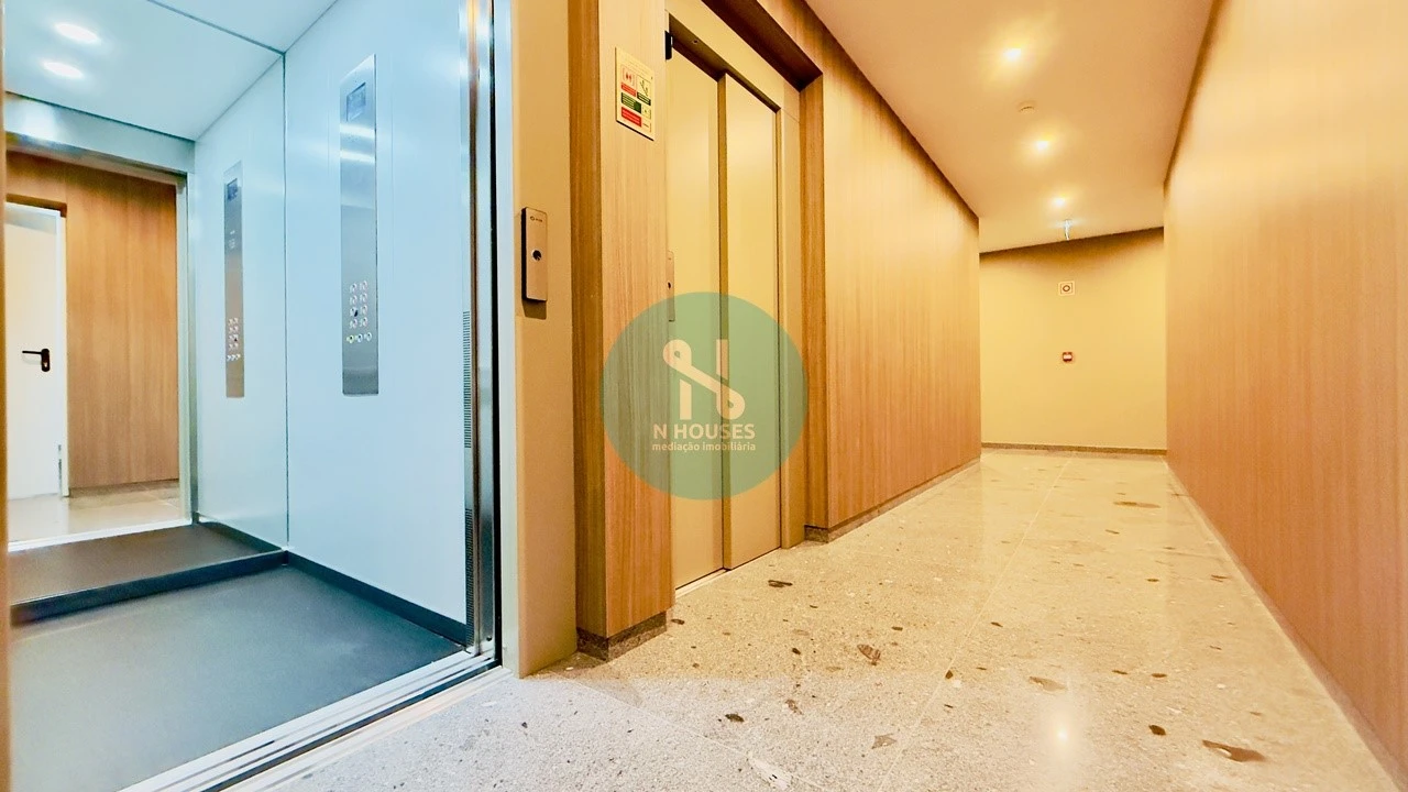 Apartamento T3 para Venda em Ferreiros e Gondizalves Foto 18