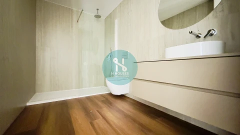 Apartamento T3 para Venda em Ferreiros e Gondizalves