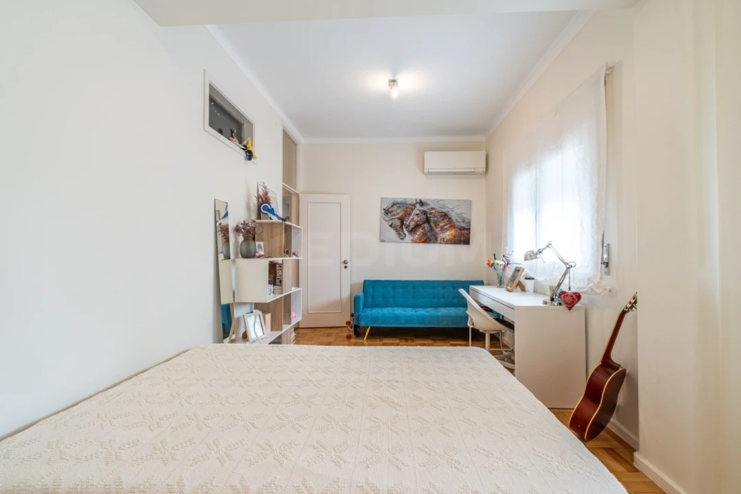 Apartamento T5 para Venda em Lordelo do Ouro e Massarelos Foto 23