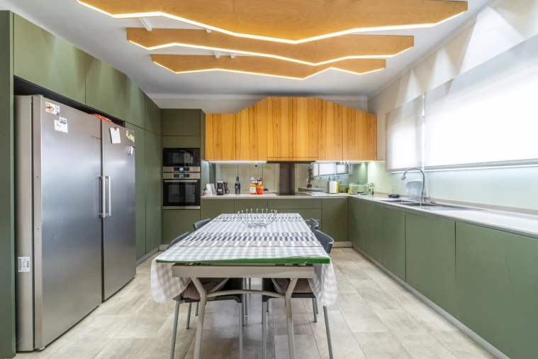 Apartamento T5 para Venda em Lordelo do Ouro e Massarelos Foto 12