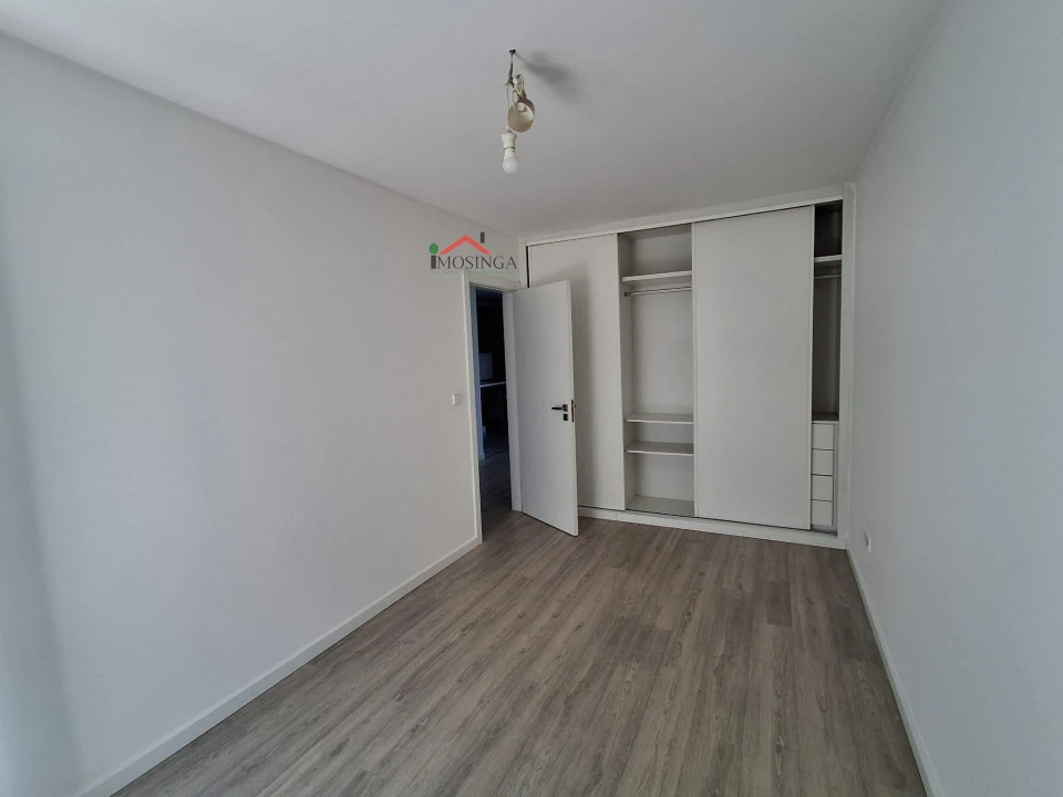 Apartamento T2 para Venda em Ferreira do Alentejo e Canhestros Foto 10