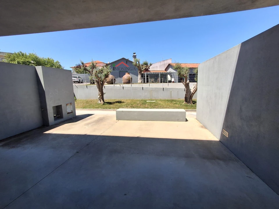 Apartamento T2 para Venda em Ferreira do Alentejo e Canhestros Foto 12