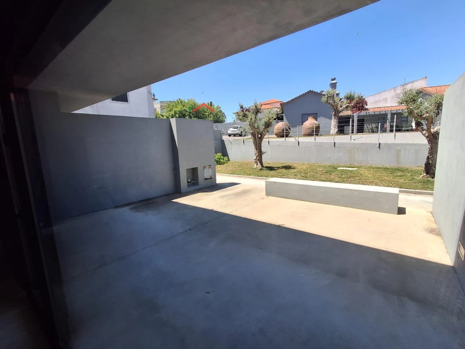 Apartamento T2 para Venda em Ferreira do Alentejo e Canhestros Foto 7