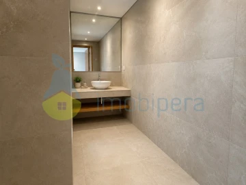 Moradia T3 para Venda em Albufeira e Olhos de Água