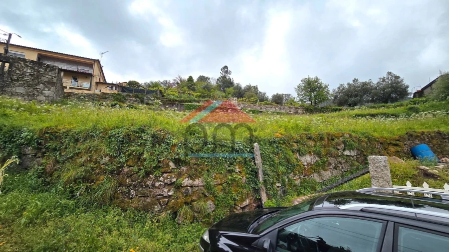 Terreno para Venda em Freixieiro de Soutelo Foto 5