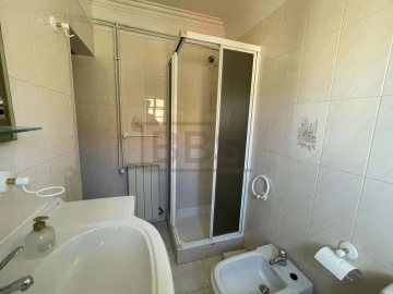 Moradia T6 para Venda em Oeiras e São Julião da Barra, Paço de Arcos e Caxias