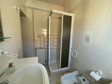 Moradia T6 para Venda em Oeiras e São Julião da Barra, Paço de Arcos e Caxias