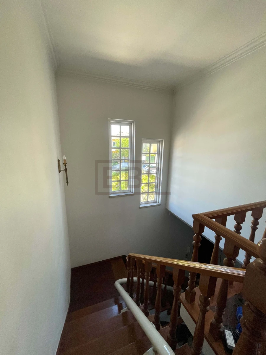 Moradia T6 para Venda em Oeiras e São Julião da Barra, Paço de Arcos e Caxias Foto 13