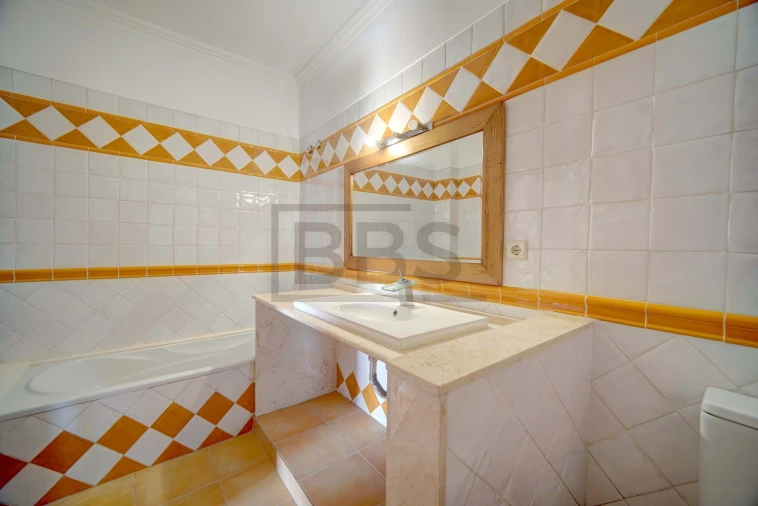 Quinta T4 para Venda em Agualva e Mira-Sintra Foto 20