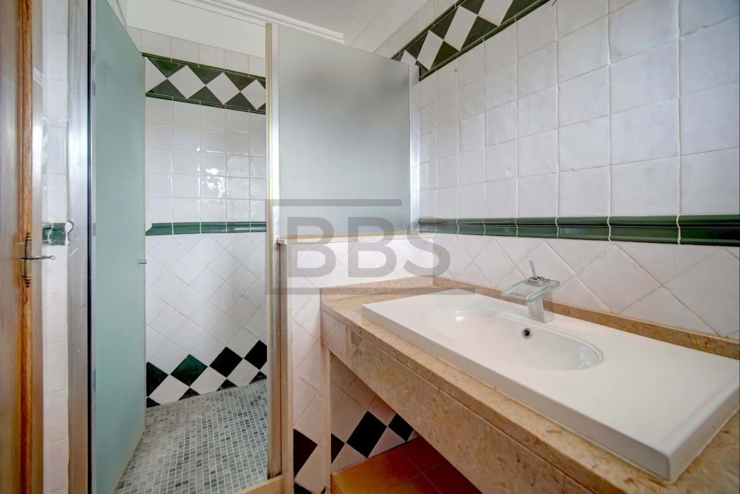 Quinta T4 para Venda em Agualva e Mira-Sintra Foto 17