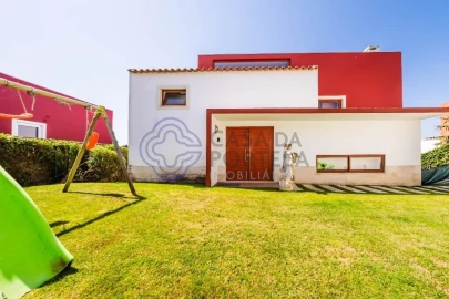 Moradia T3 para Venda em Vau