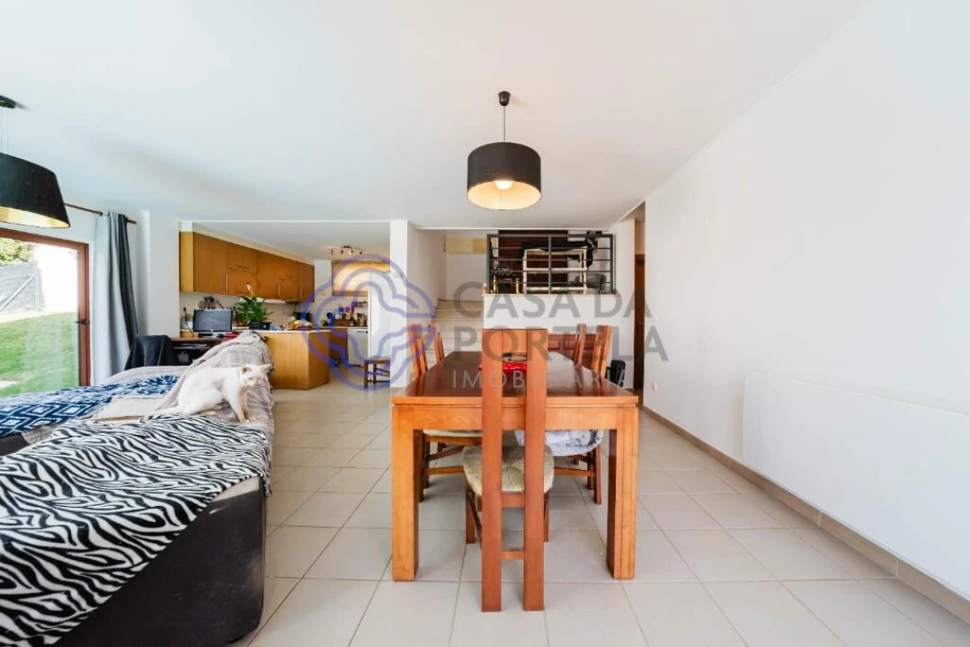 Moradia T3 para Venda em Vau Foto 24