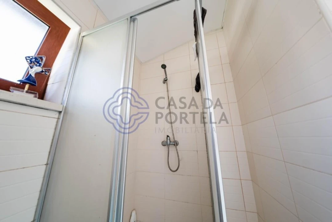 Moradia T3 para Venda em Vau Foto 39