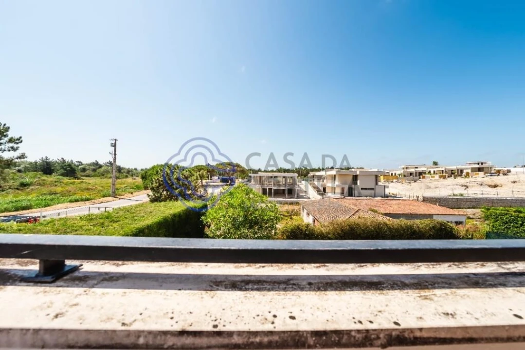 Moradia T3 para Venda em Vau Foto 50