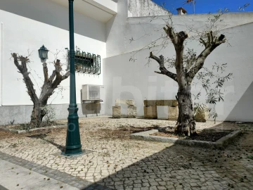 Armazém para Venda em Benavente
