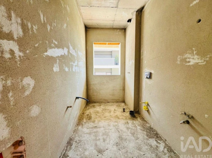Apartamento para Venda em Parceiros e Azoia Foto 28