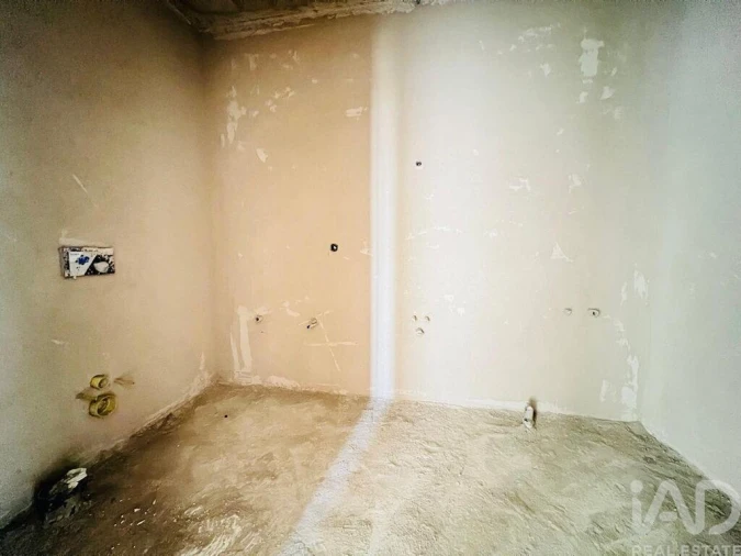 Apartamento para Venda em Parceiros e Azoia Foto 29