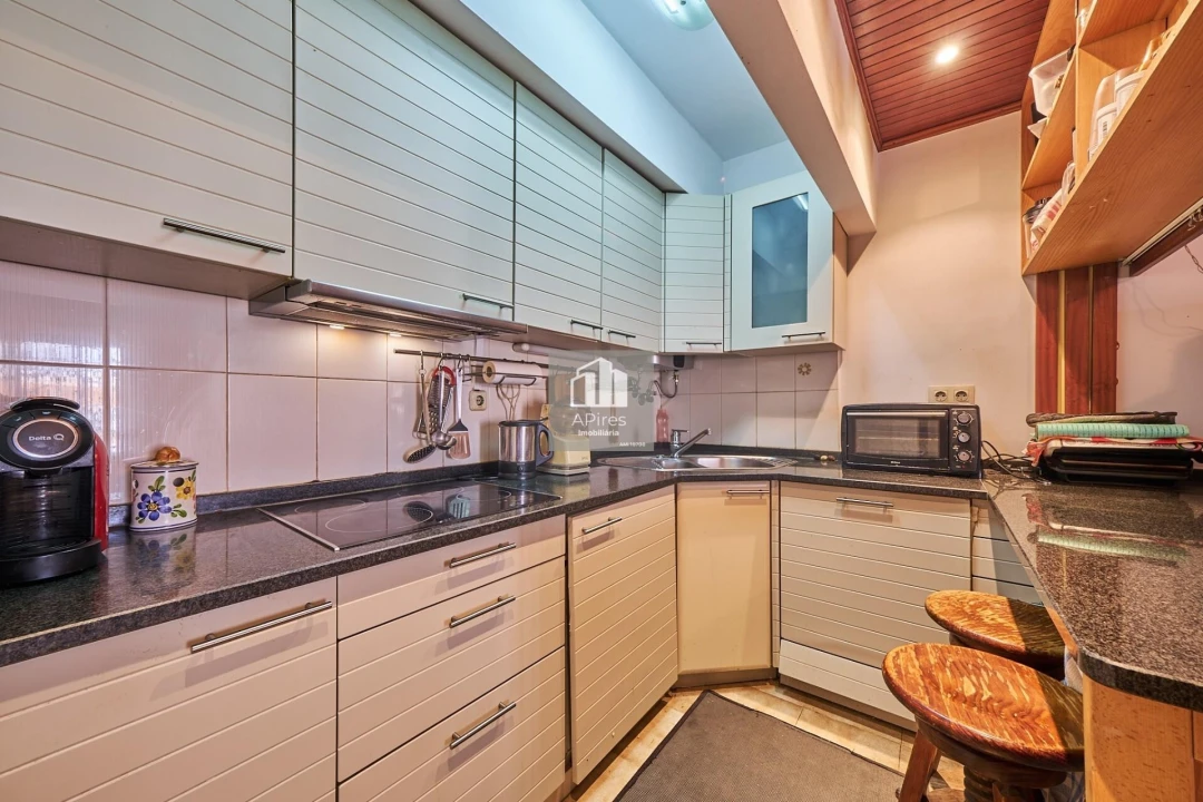 Apartamento T4 para Venda em Costa da Caparica Foto 23