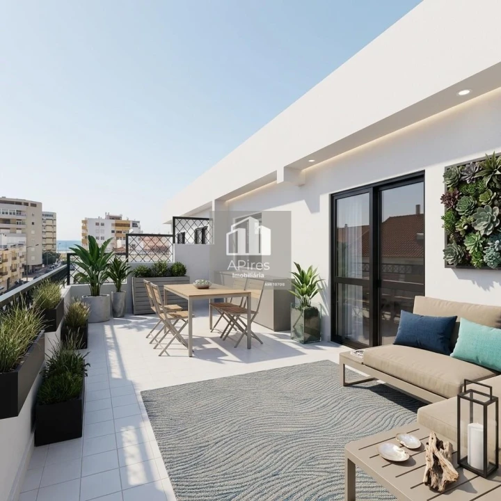 Apartamento T4 para Venda em Costa da Caparica Foto 2
