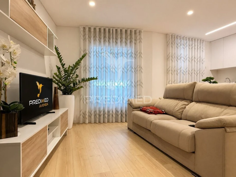 Apartamento T1 para Venda em Leiria, Pousos, Barreira e Cortes Foto 5