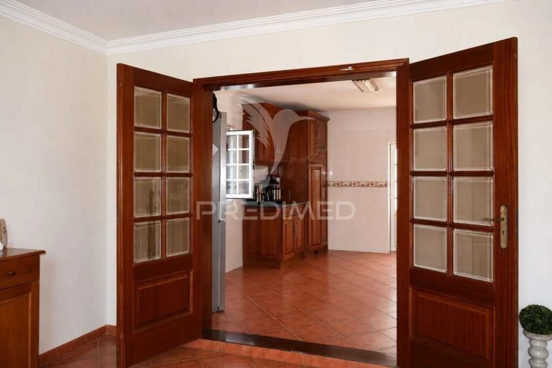 Moradia T5 para Venda em Fundão, Valverde, Donas, A. Joanes, A. Nova Cabo Foto 4