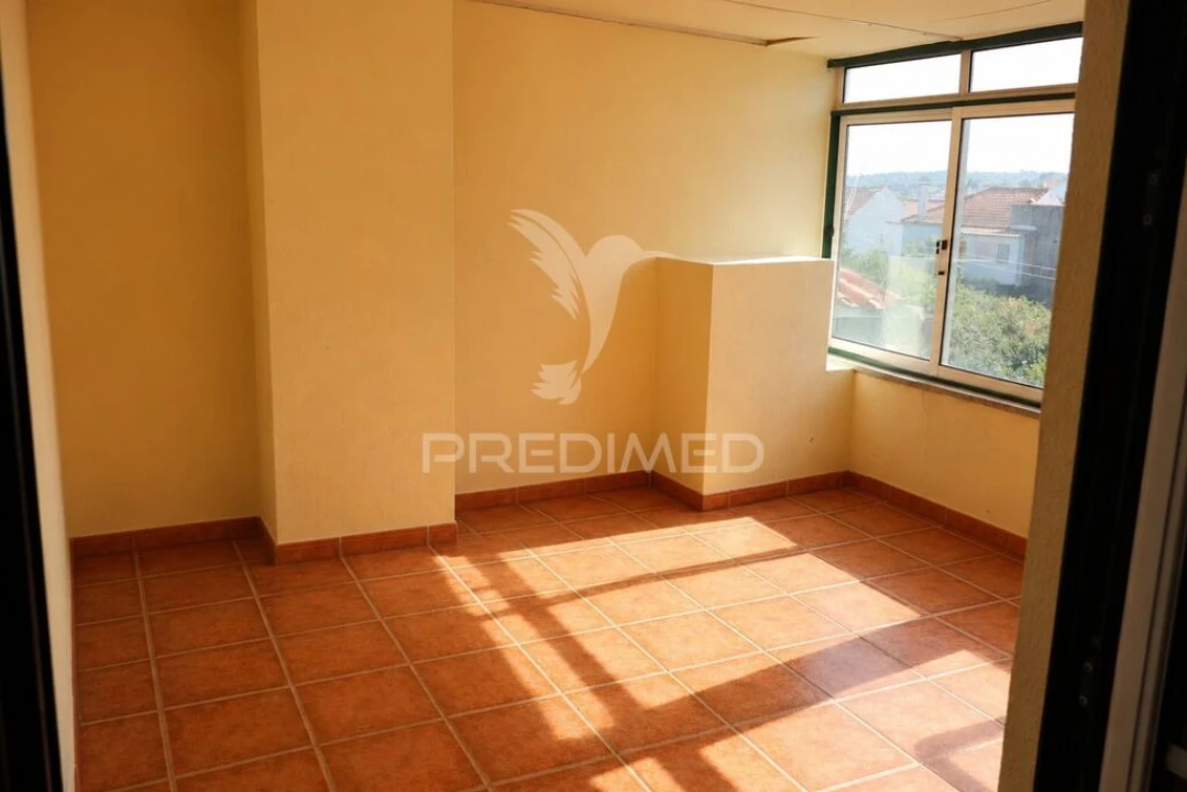 Moradia T5 para Venda em Fundão, Valverde, Donas, A. Joanes, A. Nova Cabo Foto 7