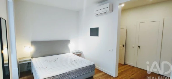 Apartamento T1 para Arrendamento em Santa Maria Maior