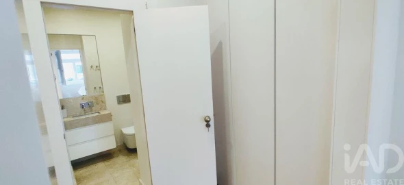 Apartamento T1 para Arrendamento em Santa Maria Maior
