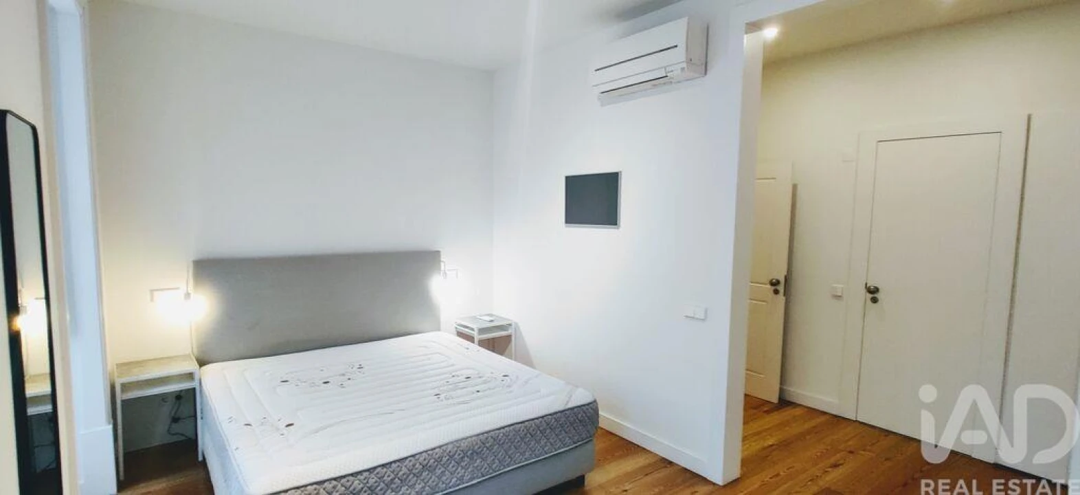 Apartamento T1 para Arrendamento em Santa Maria Maior Foto 20