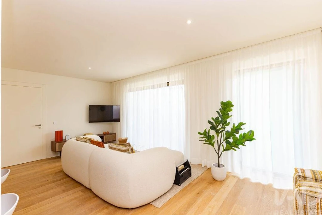 Apartamento T2 para Venda em Santa Marinha e São Pedro da Afurada Foto 8