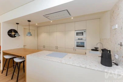 Apartamento T2 para Venda em Santa Marinha e São Pedro da Afurada