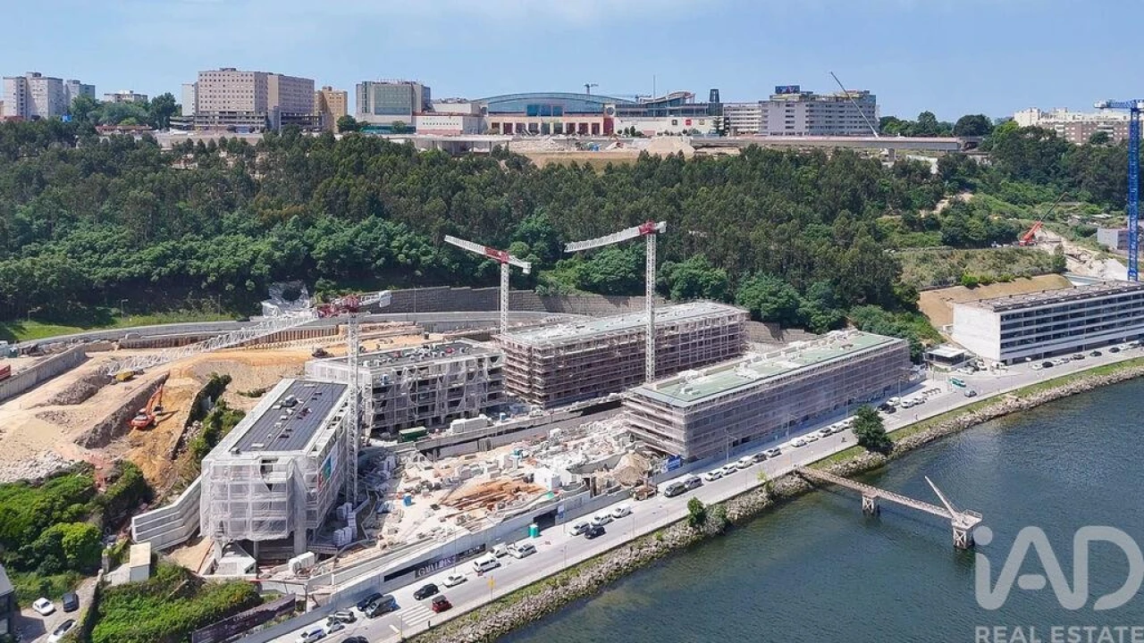 Apartamento T2 para Venda em Santa Marinha e São Pedro da Afurada Foto 28