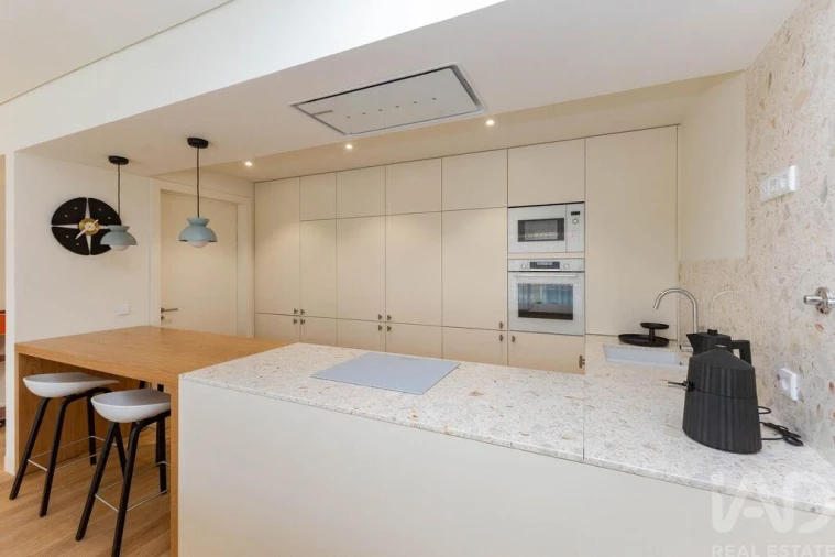 Apartamento T2 para Venda em Santa Marinha e São Pedro da Afurada Foto 6