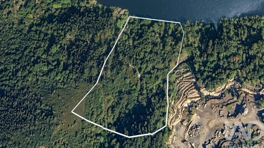 Terreno para Venda em Tarouquela Foto 6