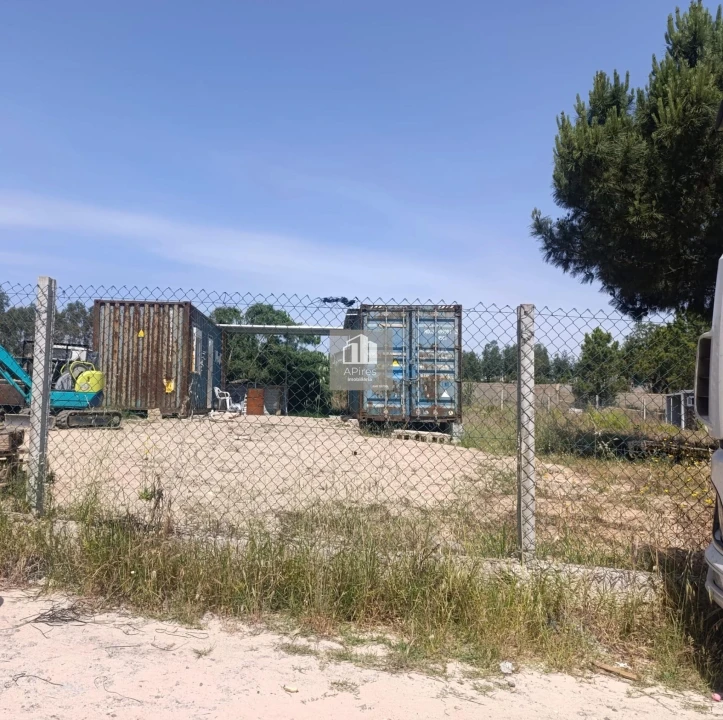 Terreno para Venda em Fernao Ferro Foto 1