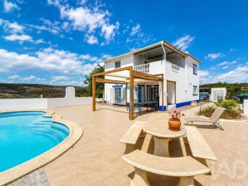 Moradia T4 para Venda em Conceição e Cabanas de Tavira