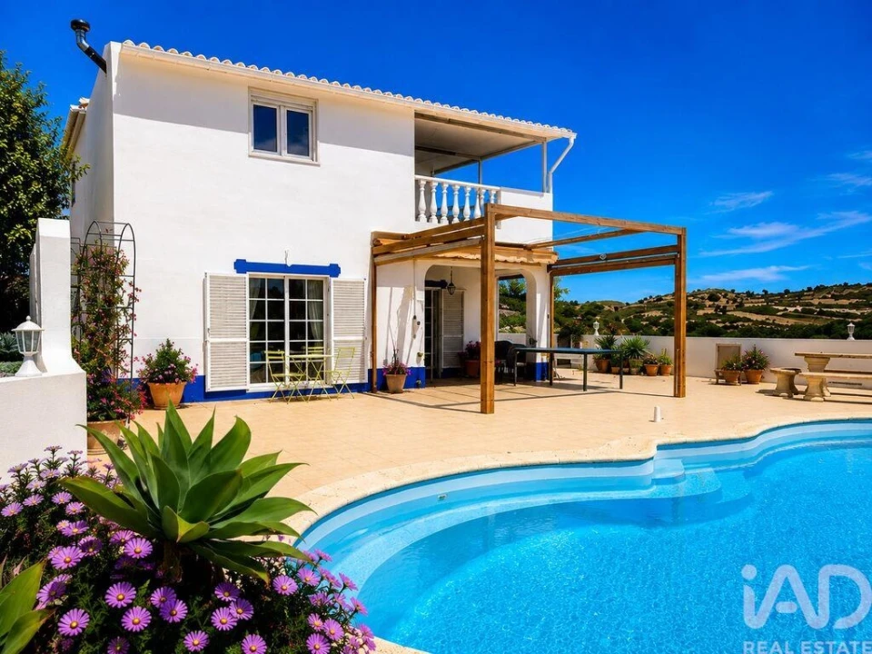 Moradia T4 para Venda em Conceição e Cabanas de Tavira Foto 1