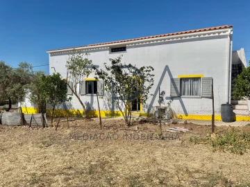 Quinta T2 para Venda em Odeleite